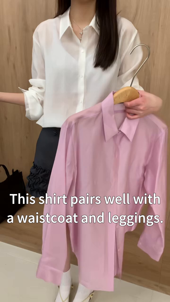 This stylish shirt set pairs with waistcoats and leggings, perfect for commuting and casual wear. Versatile, trendy, and highly recommended.
