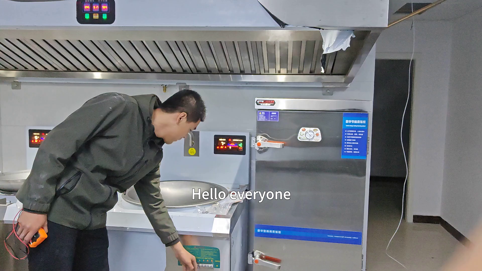 Our oil fume purifier effectively absorbs grease and smoke keeping kitchen air fresh with excellent performance trusted by users