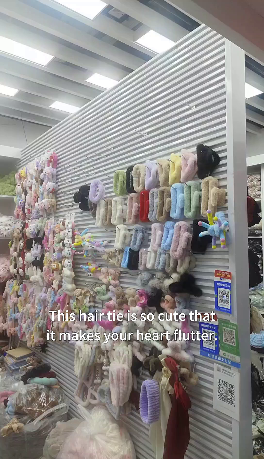 Corbata de pelo Adorable que encanta a todo el mundo le encanta su estilo y comodidad para el uso diario
