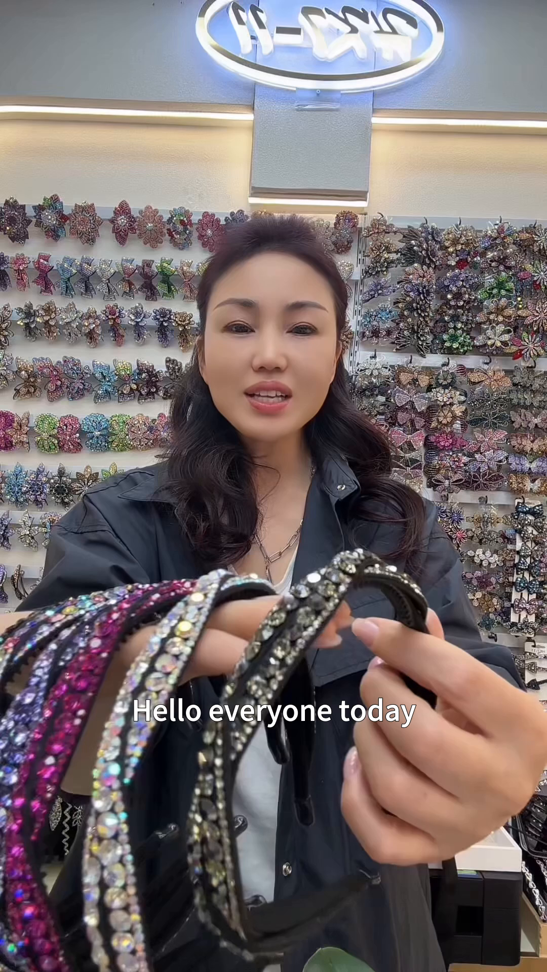 Unique hair accessory perfect for daily use and special occasions with attractive design and craftsmanship